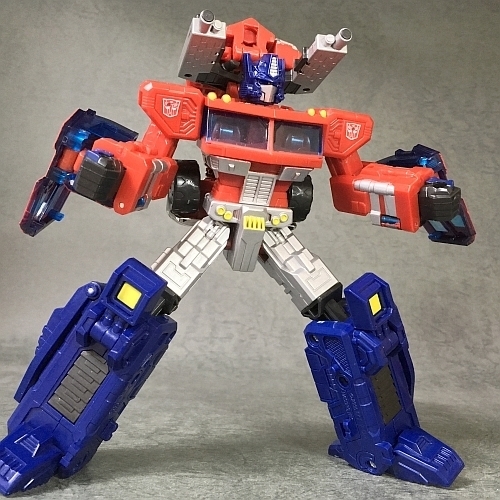 TF:変形!ﾍﾝｹｲ!】サイバトロン/総司令官 コンボイ: HERMIT-X