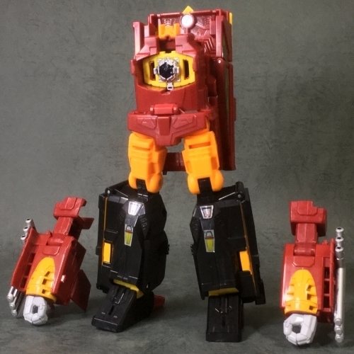 Amazon.co.jp: トランスフォーマー パワーオブザプライム PP-08