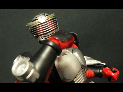 S.H.Figuarts】仮面ライダー龍騎＆ドラグレッダー: HERMIT-X