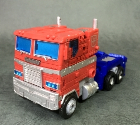 TF:アースライズ】ER-02 オプティマスプライム with トレーラー: HERMIT-X